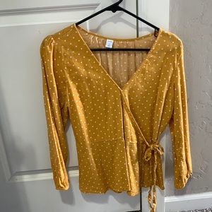 Yellow Old Navy Top